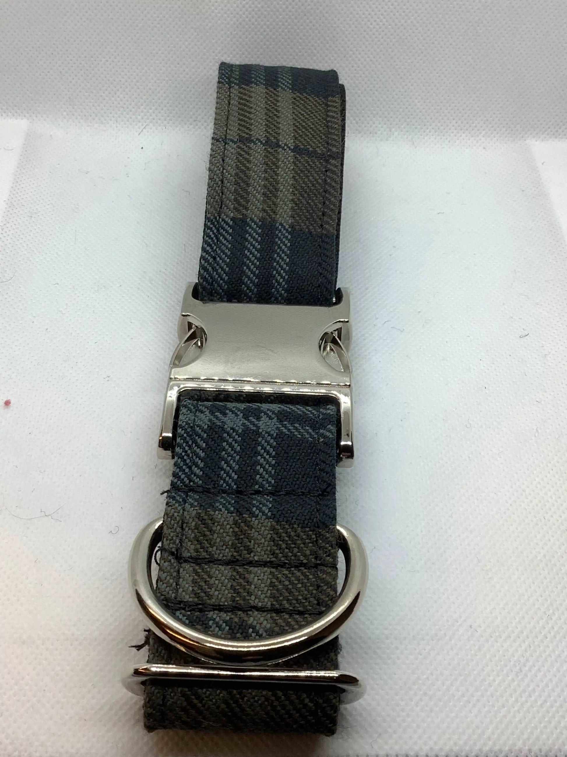 Extra Large Tartan Dog Collar in Grey - happy-dogs-togs