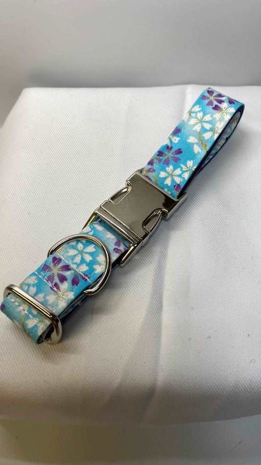 Large dog collar in Light Blue Oriental Floral design pattern