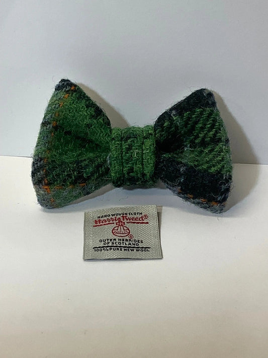  Harris Tweed Dog Bow Tie in Green Check