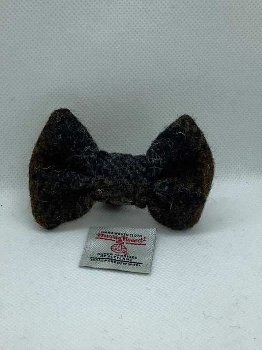 Harris Tweed dog bow tie in Grey and Brown Check