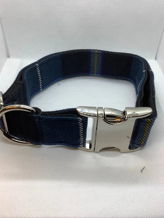 Extra large Dog Collar in blue and Navy Tartan 