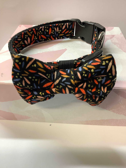 Colourfull design  dog collar and bow tie set