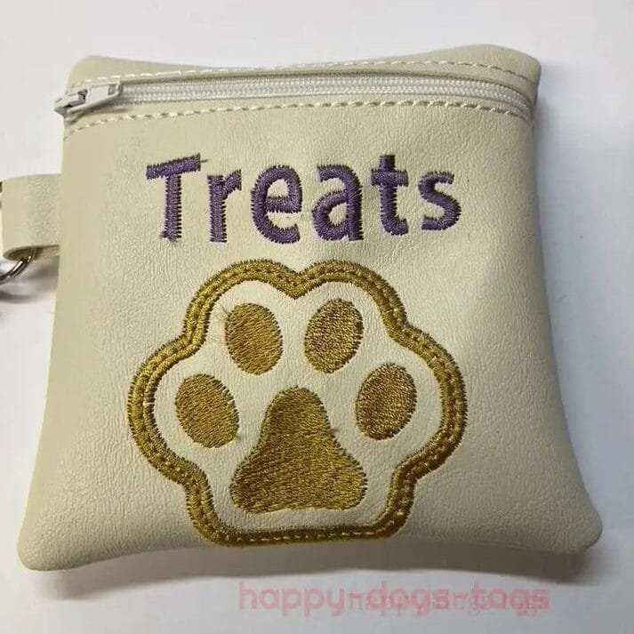 Creamembroideredpawprintdogtreatbag Happy Dogs Togs1 E1729710028525