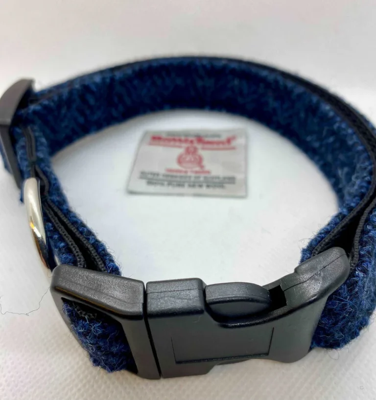Harristweeddogcollarsizelargedarkblueherringbonedogcollar Happy Dogs Togs5